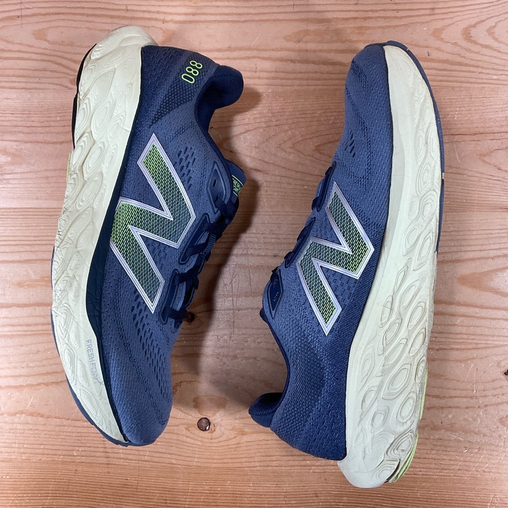 New Balance Fresh Foam X 880 v14 Running Shoes Men’s 9.5 D Women 11 Grey M880G14 - Picture 6 of 9